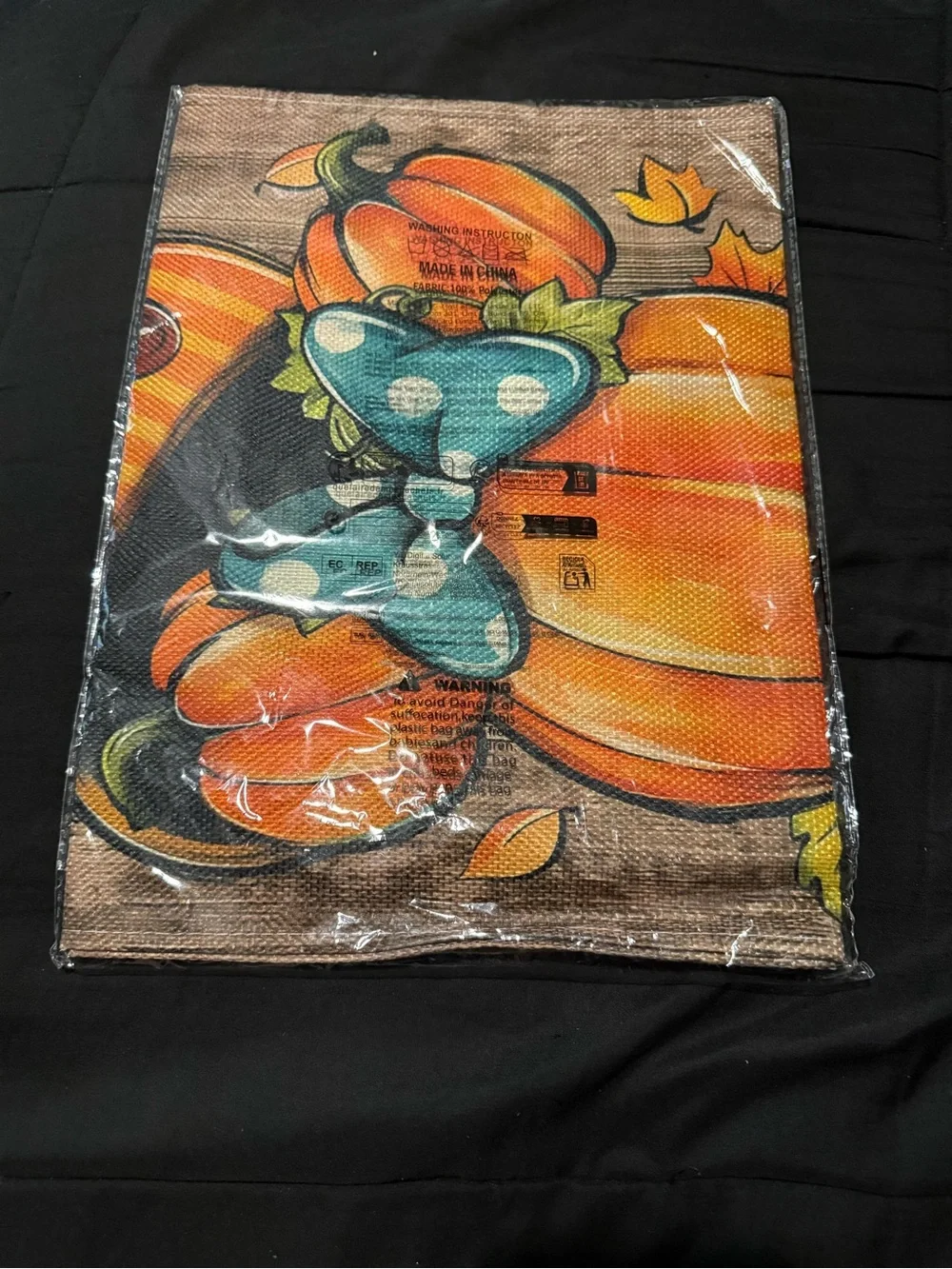 N/A table runner
